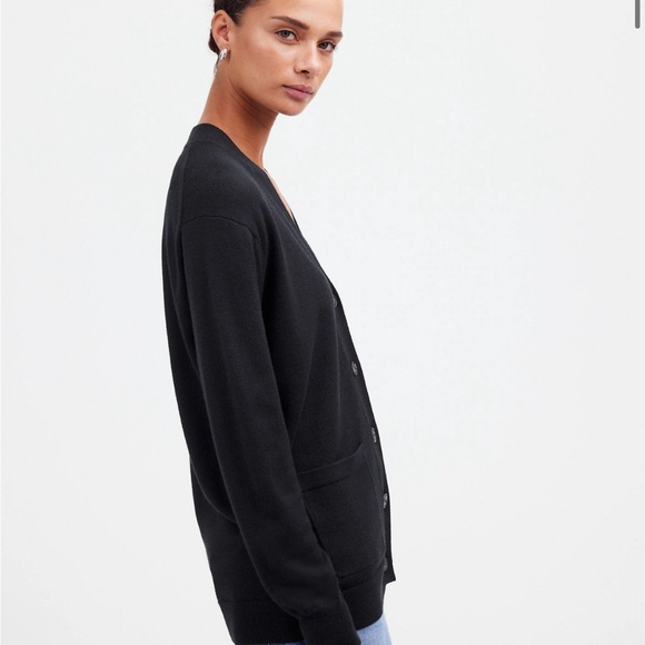 Merino Wool Boyfriend Cardigan XS Black - Picture 3 of 9